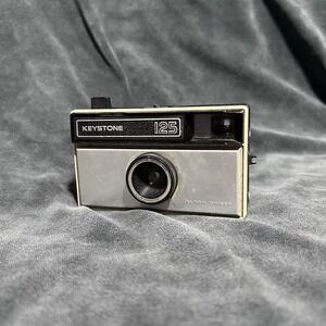 Vintage Keystone 125 Flash Sweep Camera Instant Loading Color With Papers /
